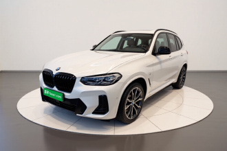 宝马X3 2023款 改款 xDrive30i 领先型 M曜夜套装