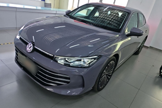 大众 帕萨特 2025款 Pro 380TSI 龙尊版