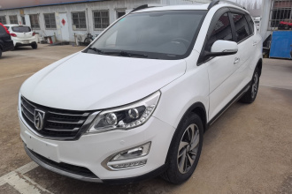 宝骏560 2015款 1.8L 手动豪华型