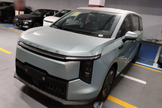 上汽大通MAXUS 大家7 2024款 改款 超混 长续航版 悦享版