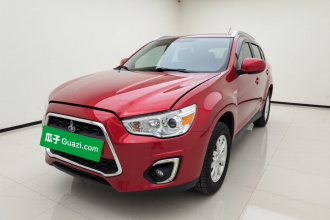 三菱 劲炫ASX 2013款 2.0L CVT两驱精英版