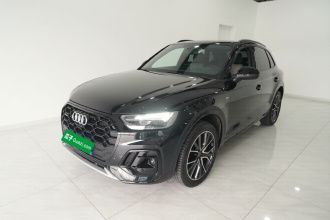 奥迪Q5L 2024款 45 TFSI 豪华动感型