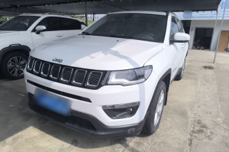Jeep 指南者 2019款 220T 自动悦享版