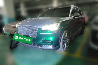 林肯 飞行家 2022款 3.0T V6 四驱行政版