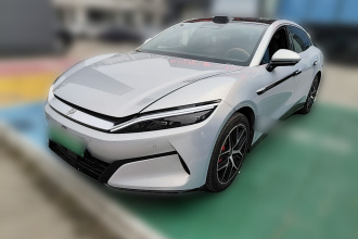 比亚迪 汉L 2025款 EV 四驱激光雷达旗舰型
