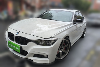 宝马3系 2019款 320i M运动曜夜版