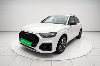 奥迪Q5L 2023款 40T 时尚动感型