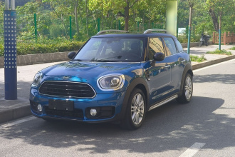 MINI Countryman 2018款 1.5T COOPER ALL4 艺术家