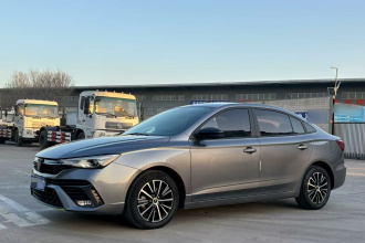 荣威i5 2021款 1.5L 手动铂金版