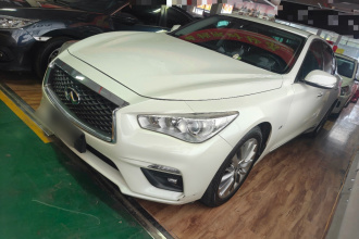 英菲尼迪Q50L 2018款 2.0T 舒适版 国VI