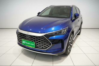 比亚迪 唐新能源 2022款 DM-p 215KM 四驱旗舰型