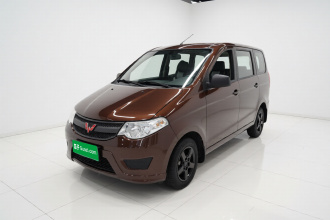 五菱汽车 五菱宏光 2015款 1.5L S 基本型国V