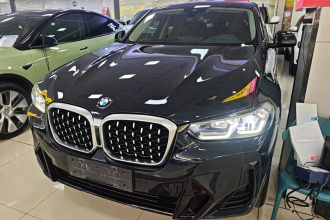 宝马X4 2022款 xDrive 25i M运动套装