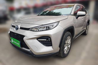 丰田 威兰达 2020款 双擎 2.5L E-CVT四驱豪华版