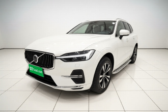 沃尔沃XC60 2024款 B5 四驱智逸豪华版