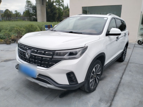 东风风行 风行T5 2018款 230T CVT智悦型