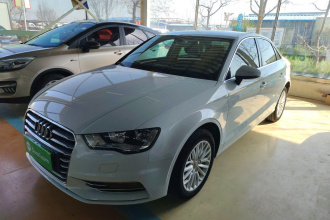奥迪A3 2014款 Limousine 35 TFSI 自动进取型