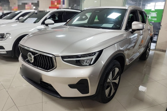 沃尔沃XC40 2023款 B3 智远豪华版