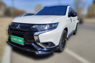 三菱 欧蓝德 2021款 2.4L 四驱曜动版 5座