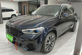 宝马X5 2022款 xDrive 30Li 尊享型M运动套装