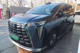 广汽传祺 传祺向往M8 2025款 乾崑系列 Ultra 头等舱