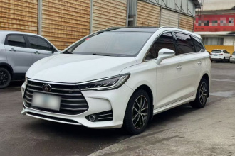 比亚迪 宋MAX 2017款 1.5T 自动智联精英型 7座