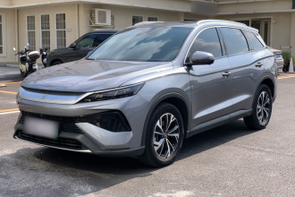 比亚迪 宋Pro新能源 2025款 第二代 DM-i 115KM超越型