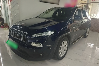 Jeep 自由光 2016款 2.4L 领先智能版