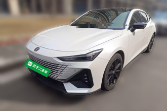 长安UNI-V 2022款 1.5T 尊贵型