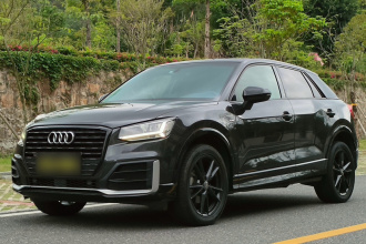 奥迪Q2L 2021款 35 TFSI 进取动感型