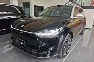 鸿蒙智行 问界M9 2024款 增程 Ultra版 42kWh 6座版