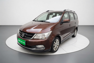 宝骏730 2016款 1.5L 手动豪华型 7座