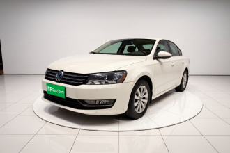 大众 帕萨特 2015款 1.8TSI DSG尊荣版