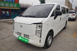 长安跨越 跨越星光 EV 2025款 7人客运 300km 豪华版