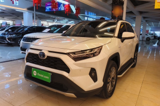 丰田 RAV4荣放 2023款 双擎 2.5L E-CVT两驱精英Plus版