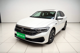 大众 速腾 2025款 改款 300TSI DSG超越版