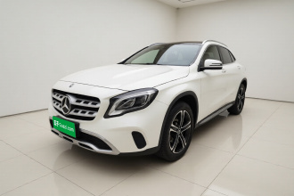 奔驰GLA 2018款 GLA 200 时尚型