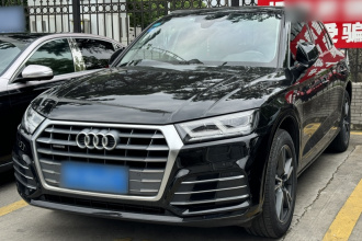 奥迪Q5L 2018款 40 TFSI 荣享时尚型 国VI