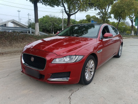 捷豹XFL 2017款 XFL 2.0T 240PS 豪华版