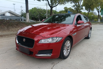 捷豹XFL 2017款 XFL 2.0T 240PS 豪华版