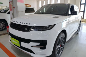 路虎 揽胜运动版 2025款 400PS Dynamic SE