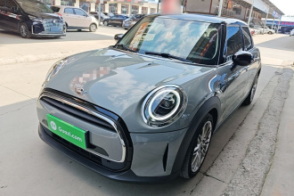 MINI 2022款 1.5T COOPER 经典派 五门版