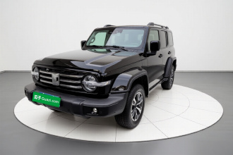 坦克300 2023款 城市版 2.0T 很有型