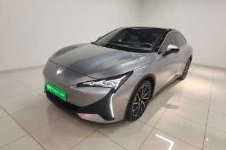 ARCFOX极狐 极狐 阿尔法S5 2024款 560MAX 185kW