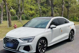 奥迪A3 2022款 A3L Limousine 35 TFSI 时尚运动型
