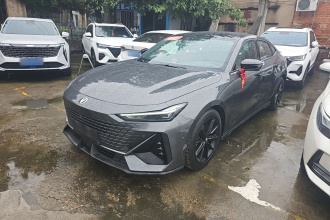 长安UNI-V 2022款 1.5T 智慧领航型
