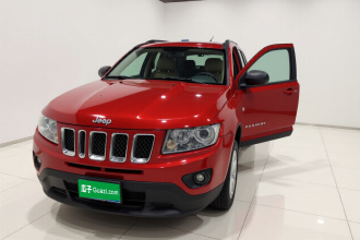 Jeep 指南者(进口) 2012款 2.4L 四驱都市版