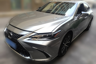 雷克萨斯ES 2022款 300h 臻享版