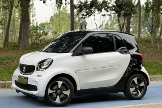 smart fortwo 2018款 1.0L 52千瓦硬顶激情版 国V