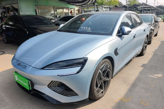 比亚迪 海豹 2022款 700km 长续航后驱版